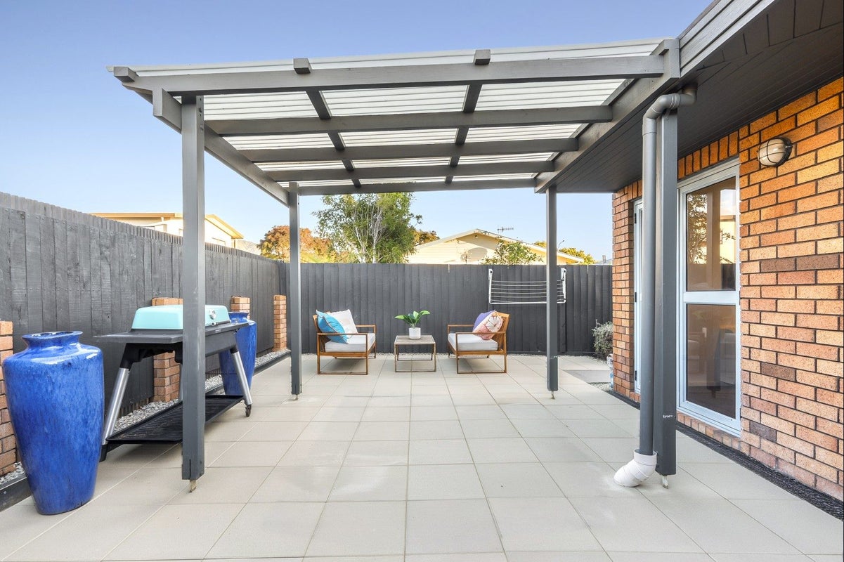 12 Highgrove Way, The Wood, Nelson - Carousel 2