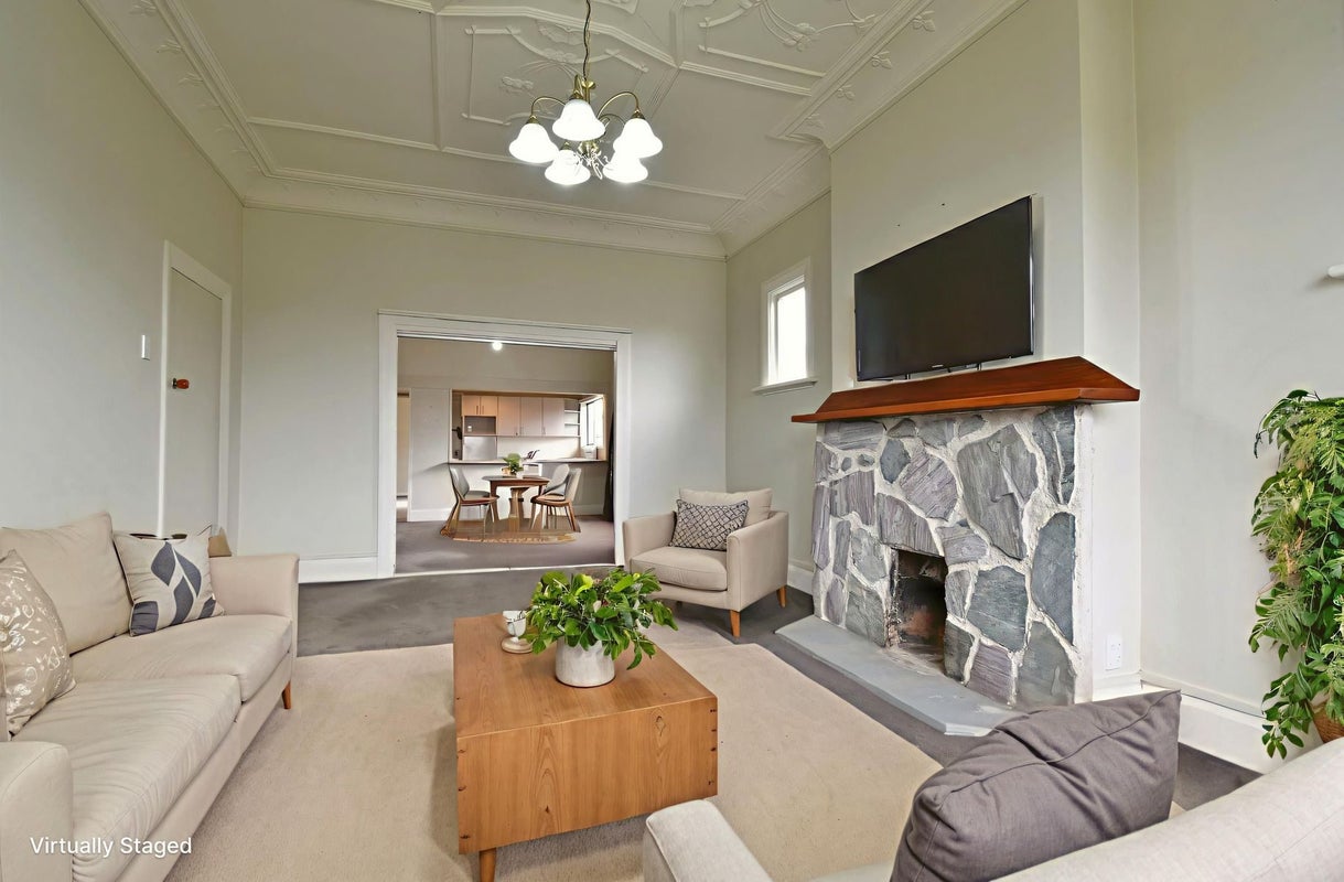 64 Hargest Crescent, Saint Kilda, Dunedin - Carousel 2