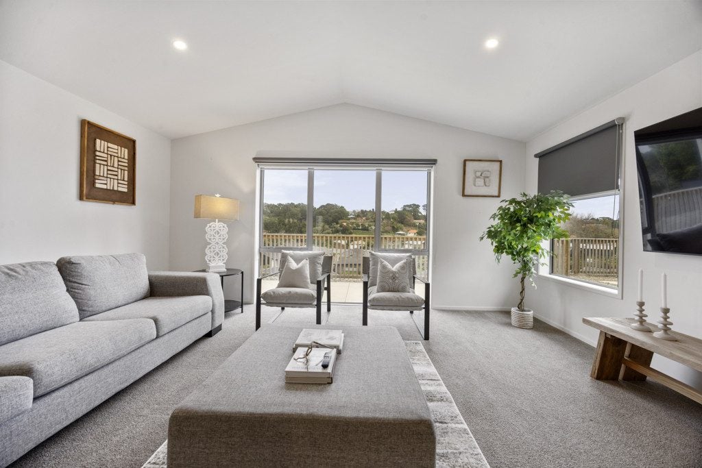 30B Sycamore Grove, Lower Vogeltown, New Plymouth - Carousel 2