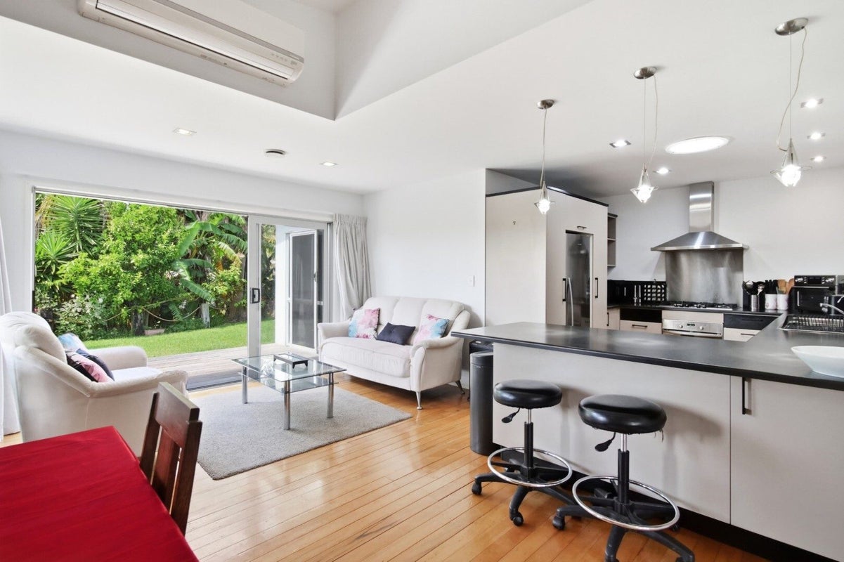 100 Orange Lane, Bethlehem, Tauranga - Carousel 2
