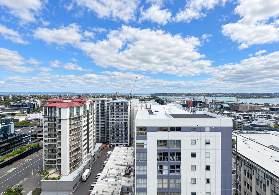 17L/34 Kingston Street, Auckland Central, Auckland - Carousel 1
