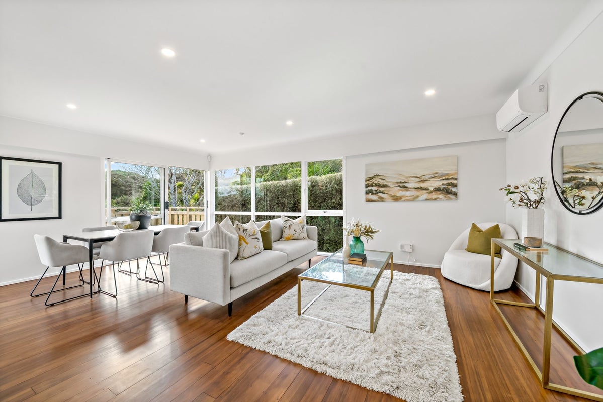 2/25 Thatcher Street, Mission Bay, Auckland - Carousel 2