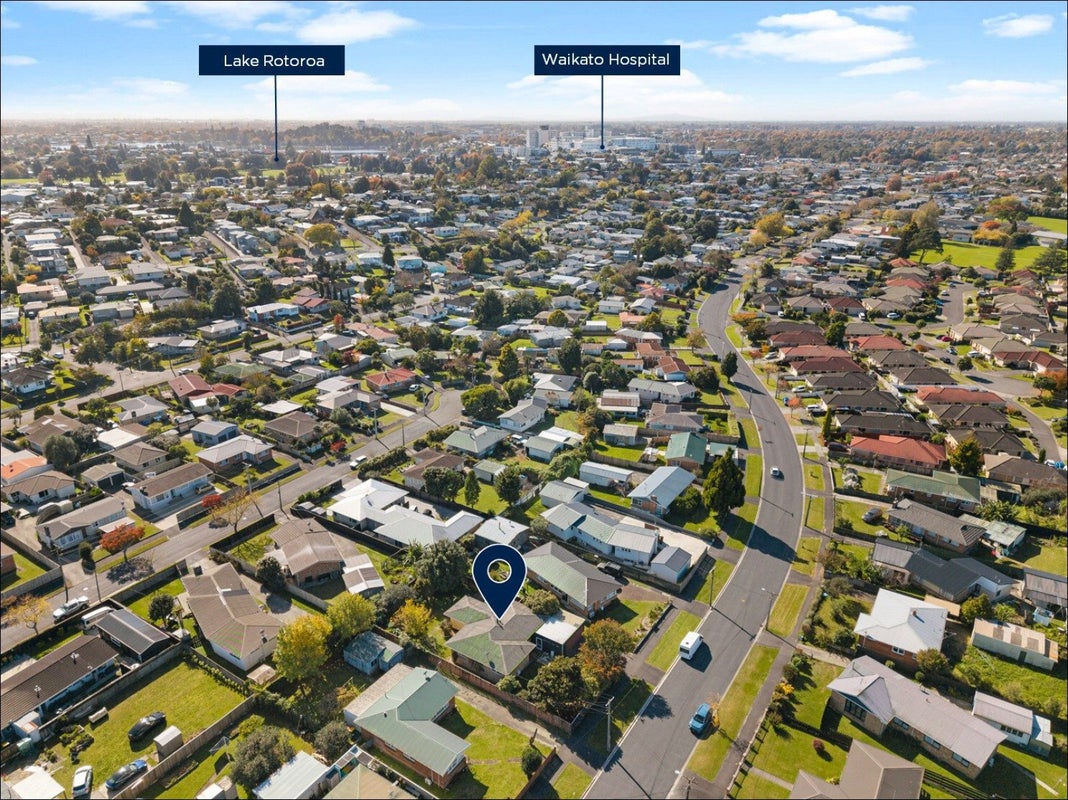 102 Mount View Road, Melville, Hamilton - Carousel 27