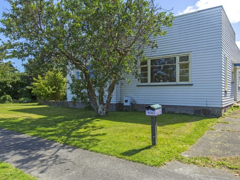 43 Boulcott Street, Boulcott, Lower Hutt - Carousel 1