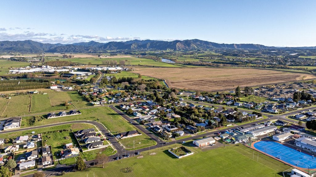 11 Payne Avenue, Opotiki, Opotiki - Carousel 31