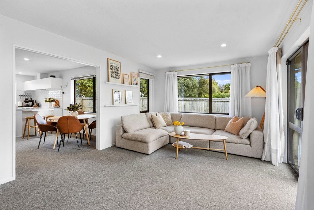 2/71 Shirley Road, Shirley, Christchurch - Carousel 2