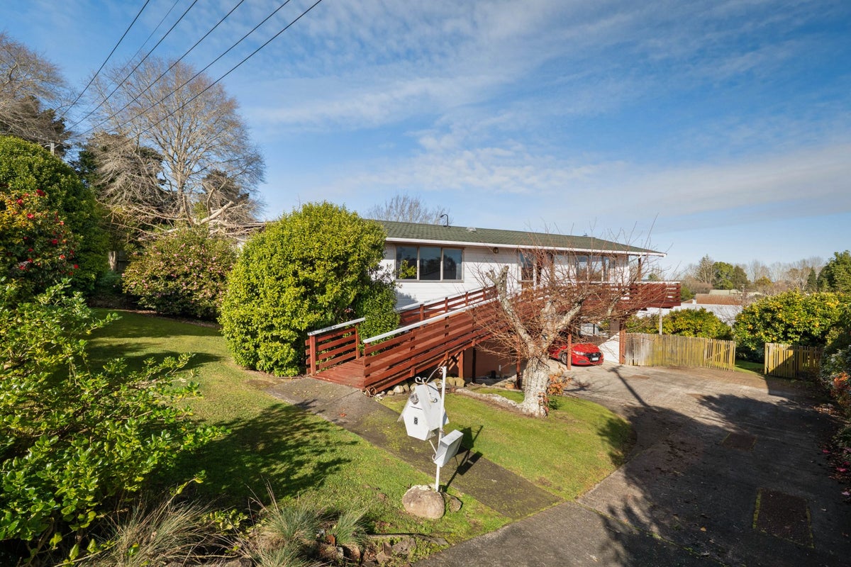 8 Lewis Street, Paeroa, Paeroa - Carousel 1