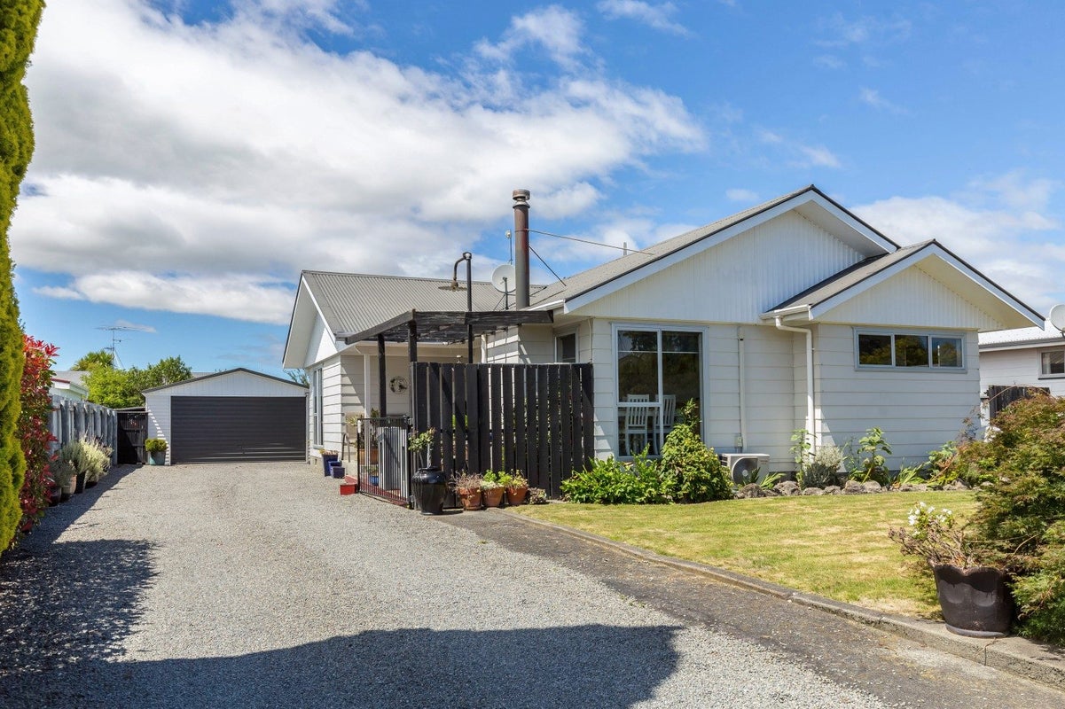 3 Okato Place, Kuripuni, Masterton - Carousel 1