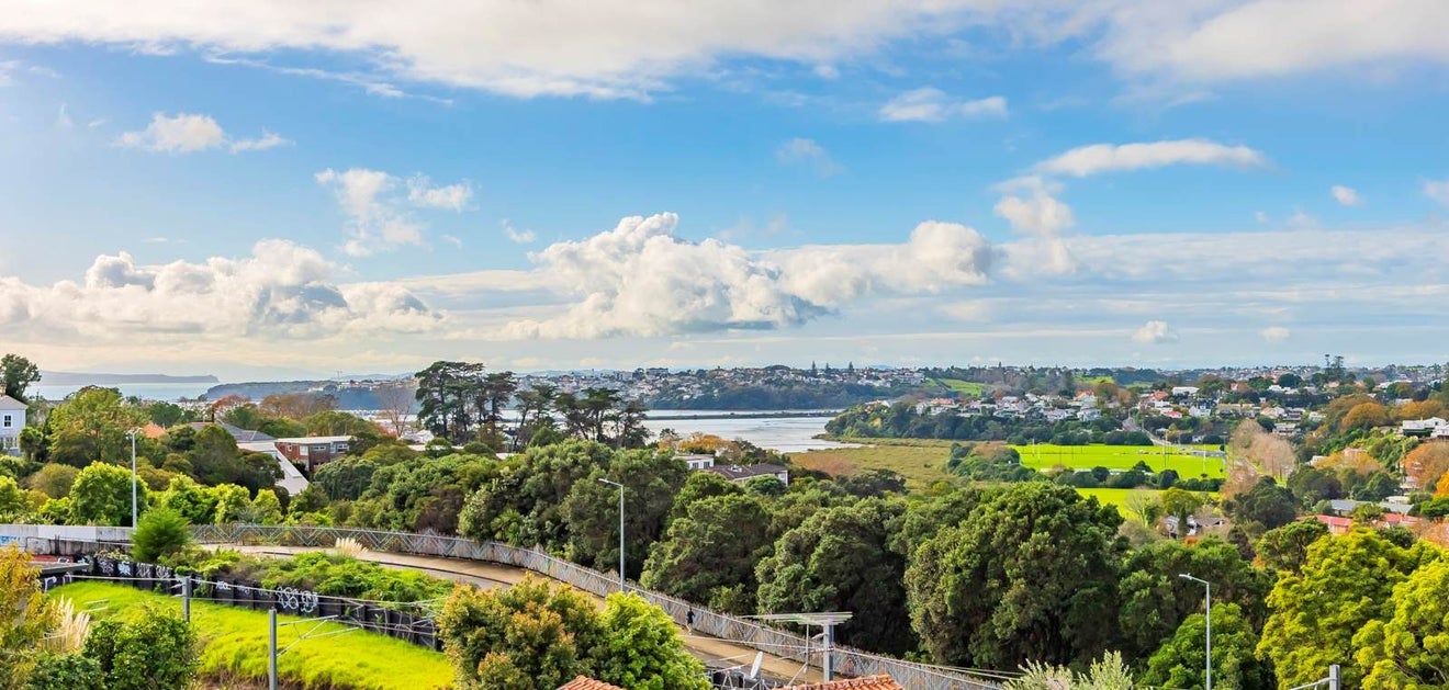 14 Sarawia Street, Newmarket, Auckland - Carousel 2