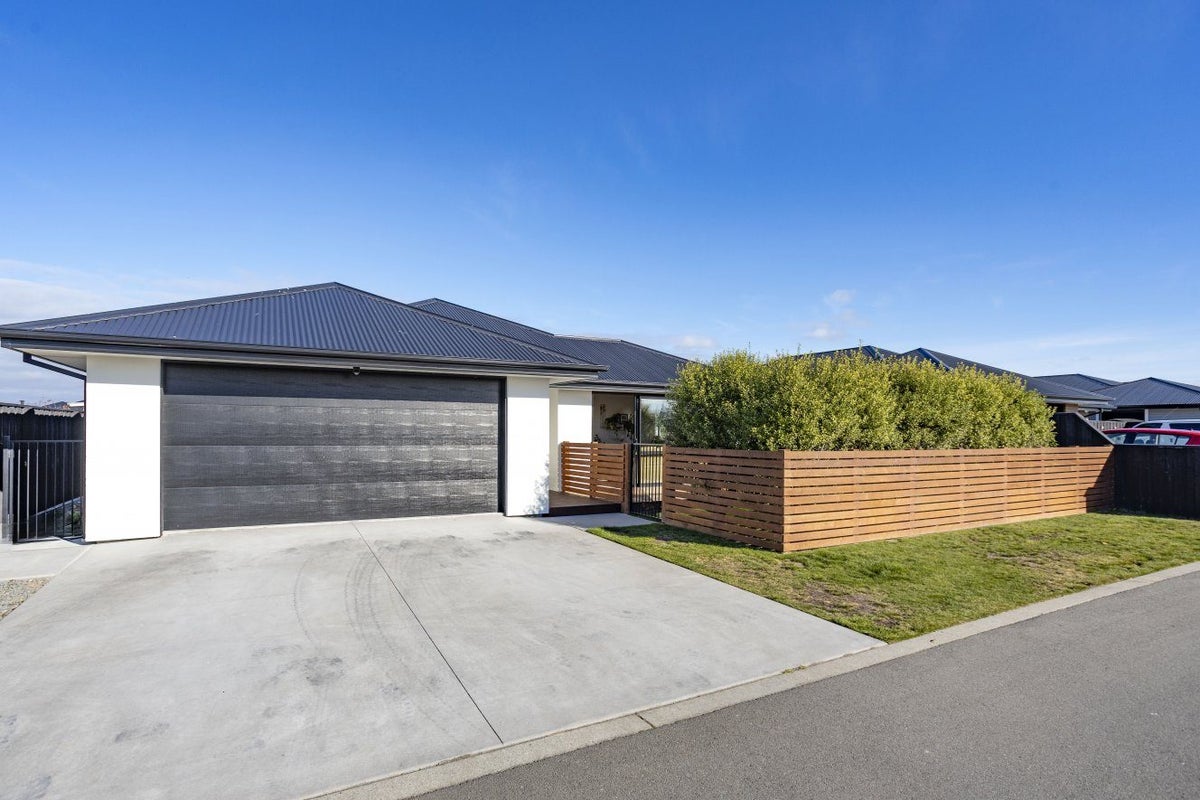 10 Hapua Lane, Pegasus, Pegasus - Carousel 1
