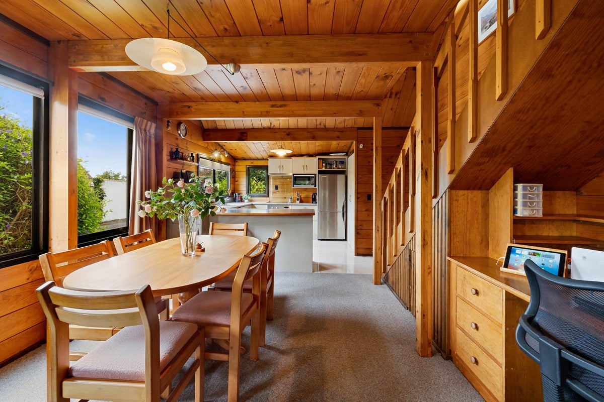 173 Brooklands Road, Vogeltown, New Plymouth - Carousel 2