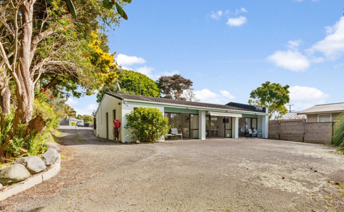 51 Wairau Road, Oakura, Oakura - Carousel 1