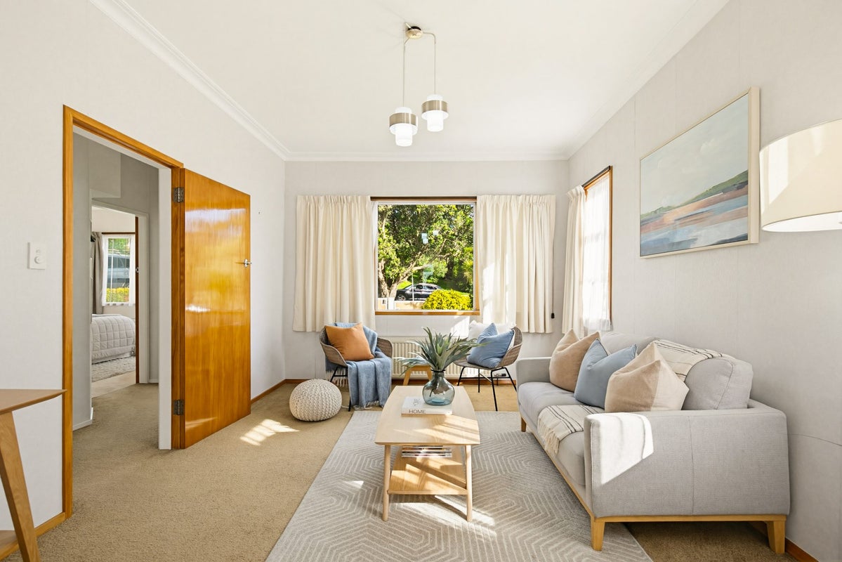 20 Haumia Street, Johnsonville, Wellington - Carousel 2