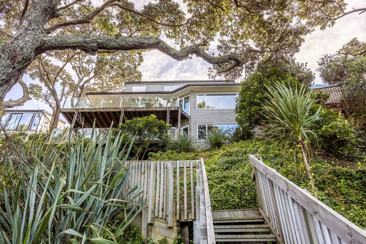 74 Queen Street, Northcote Point, Auckland - Carousel 2