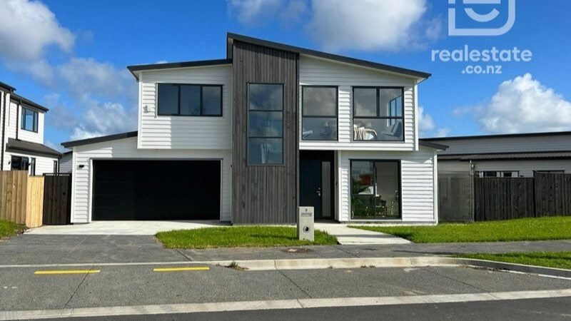9 Korowhiti Road, Clarks Beach, Clarks Beach - Carousel 1