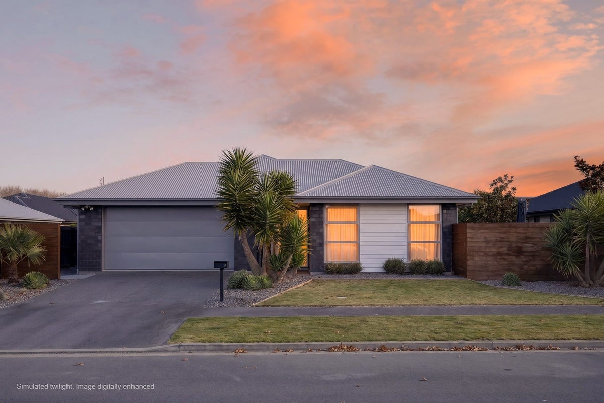 9 Hillbourne Street, Halswell, Christchurch - Carousel 1