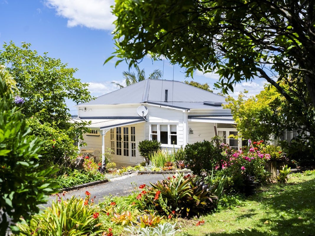 12 Grey Street, Regent, Whangarei - Carousel 2