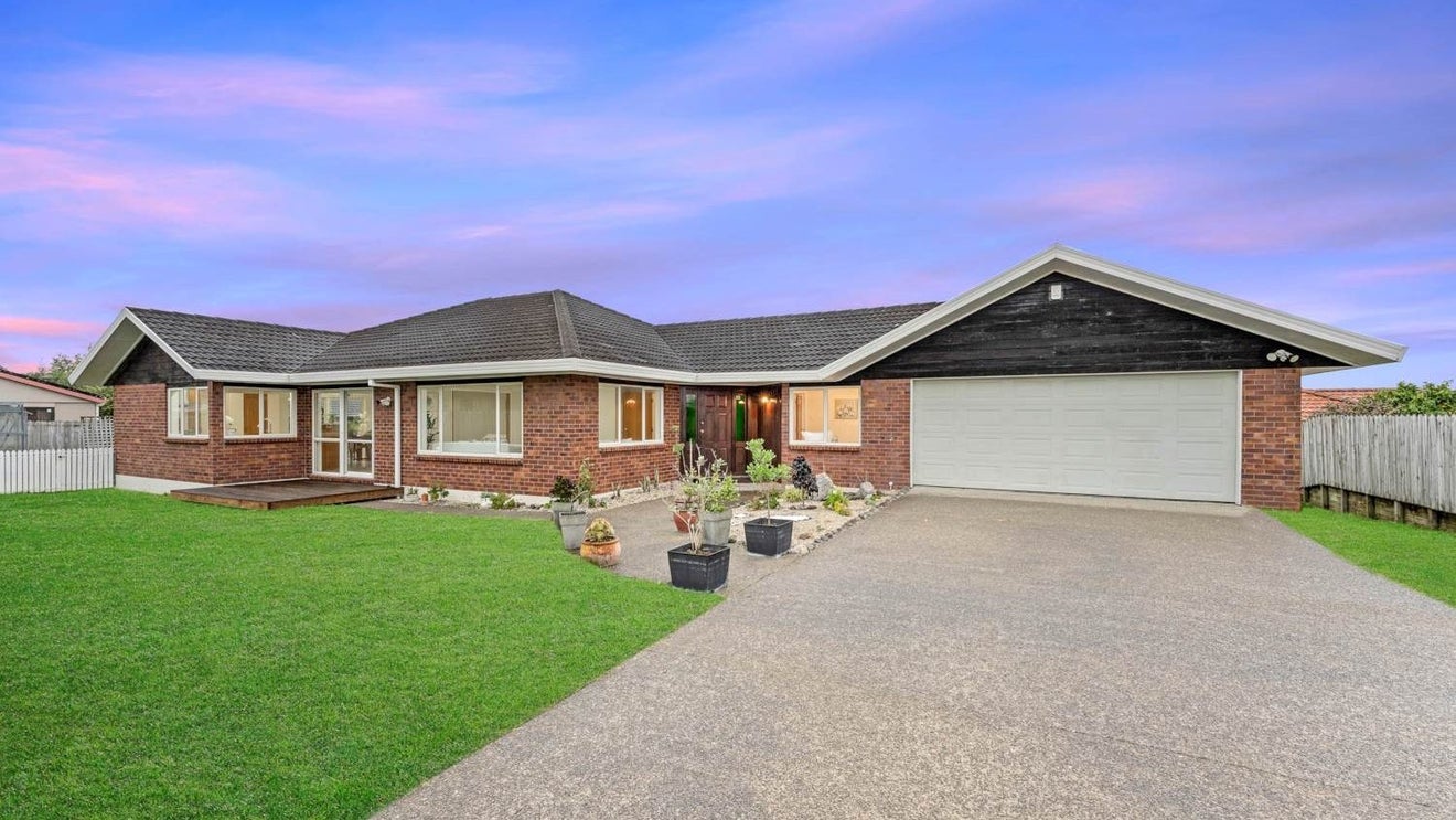 45 Oakridge Way, Northpark, Auckland - Carousel 1