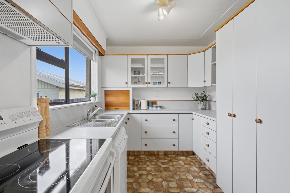 226 Crawford Street, Glengarry, Invercargill - Carousel 2