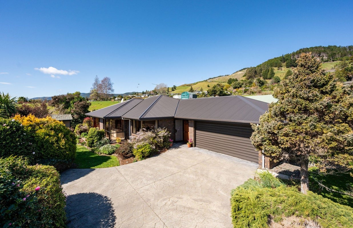 11 Wilkinson Place, Richmond, Richmond - Carousel 1