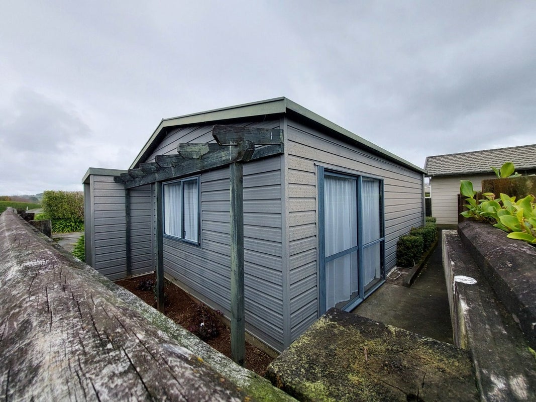 318 Manutahi Road, Lepperton, New Plymouth - Carousel 2
