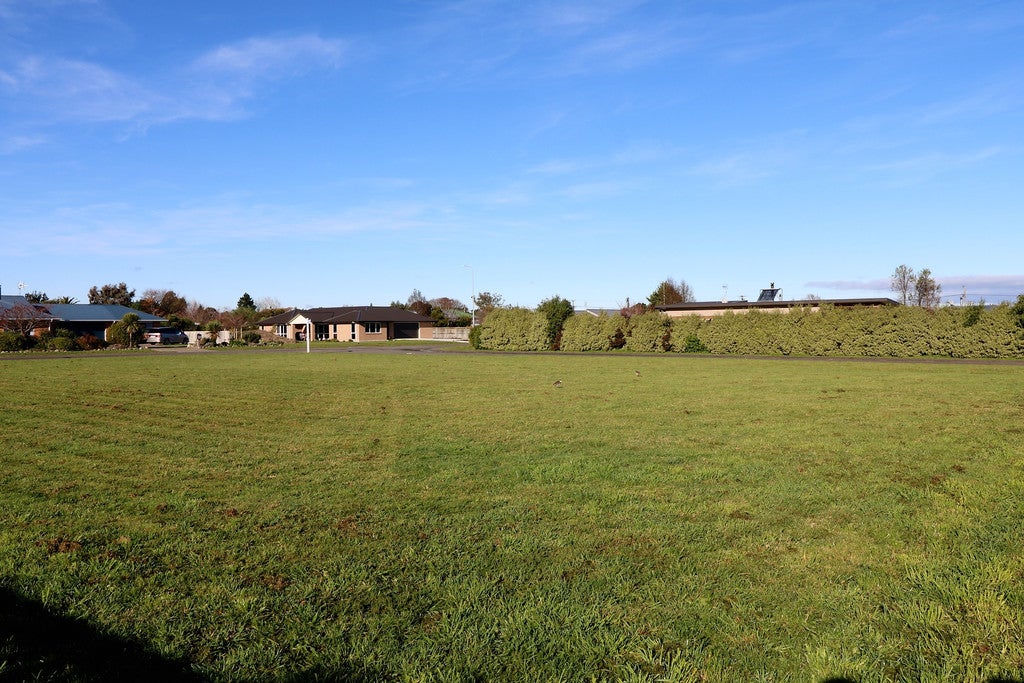 3 Endelave Way, Carterton, Carterton - Carousel 1
