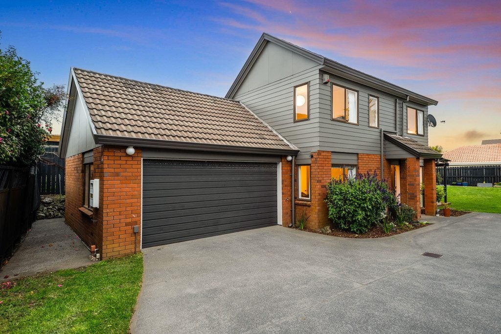 19A Whites Way, Ellerslie, Auckland - Carousel 1