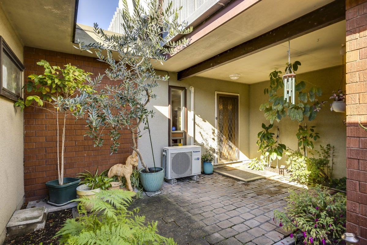 4/92 Guppy Road, Greenmeadows, Napier - Carousel 16