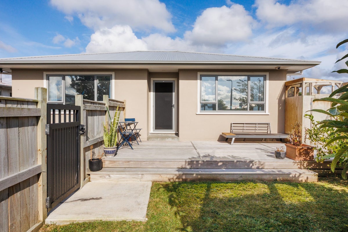 12 Somerset Crescent, Highbury, Palmerston North - Carousel 2
