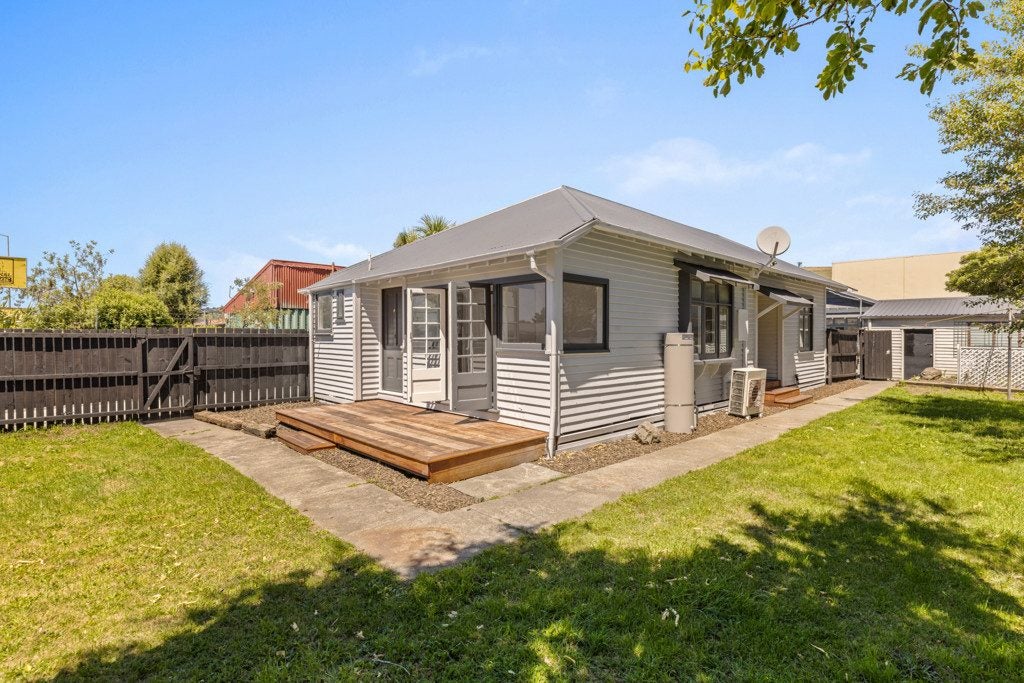 91 Garlands Road, Hillsborough, Christchurch - Carousel 1