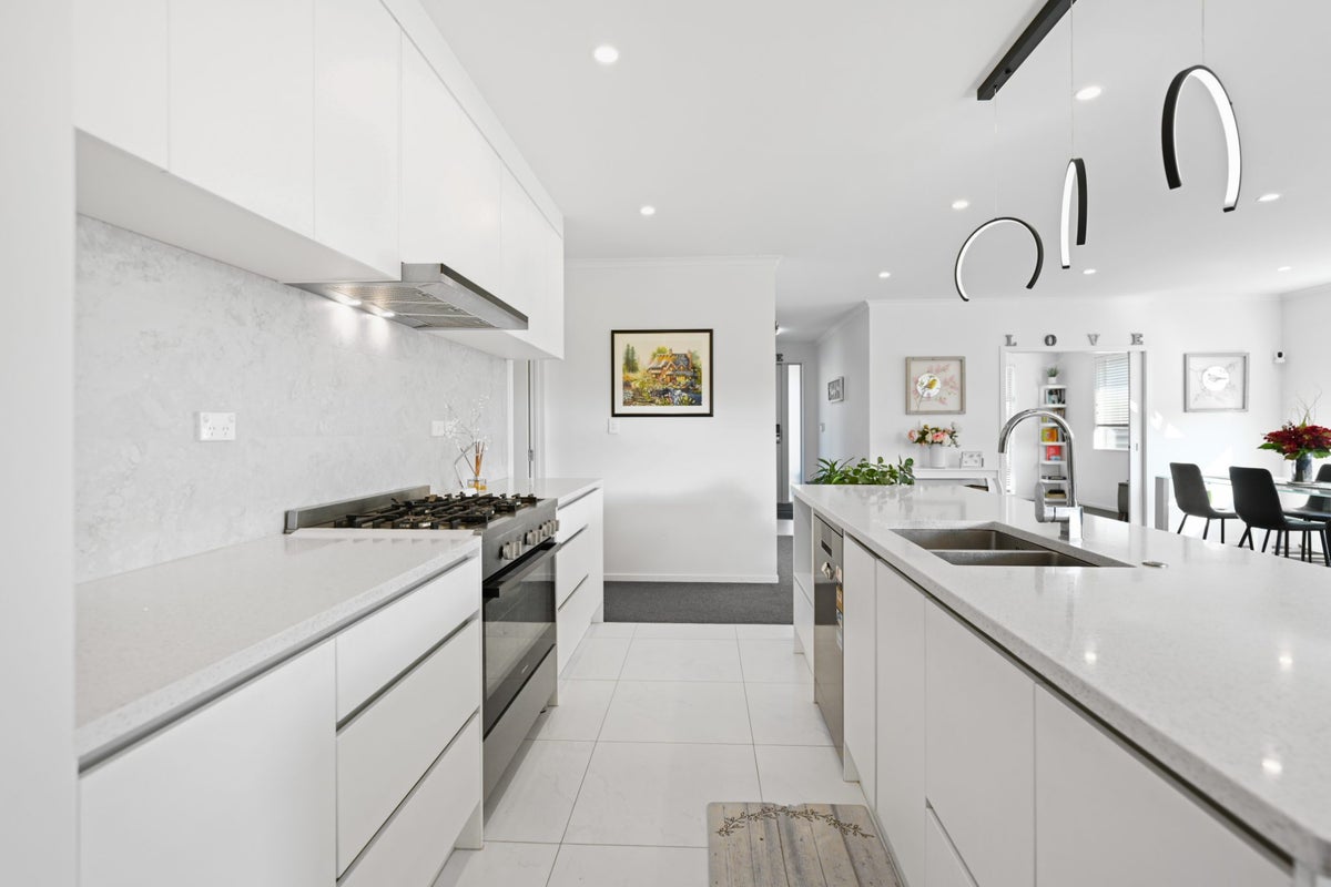 39 Ruru Street, Cambridge, Cambridge - Carousel 2