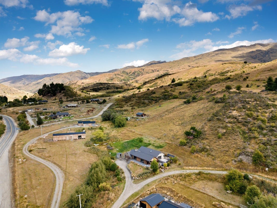 2386B Cardrona Valley Road, Wanaka - Carousel 17