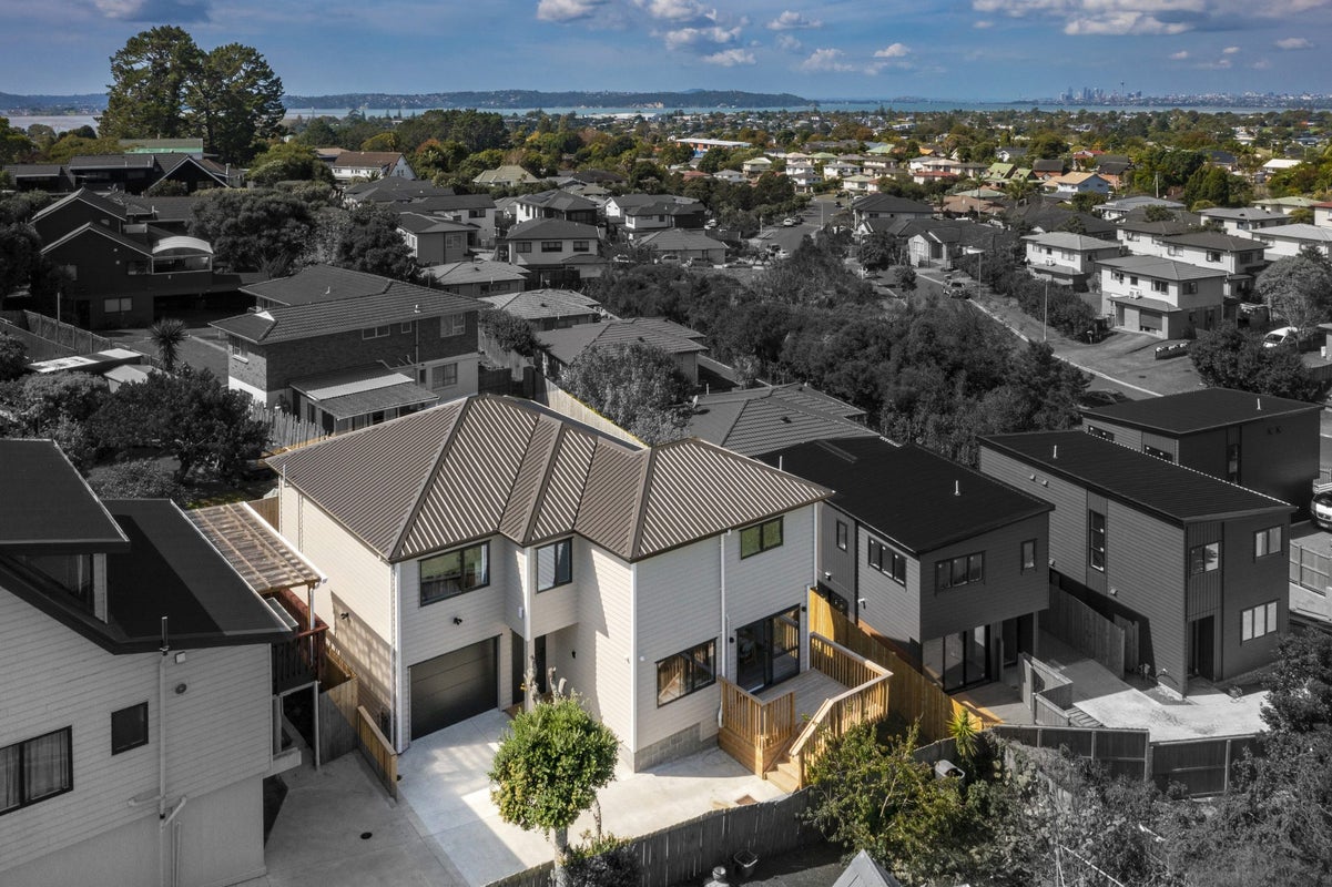 10A Mescal Street, Massey, Auckland - Carousel 2