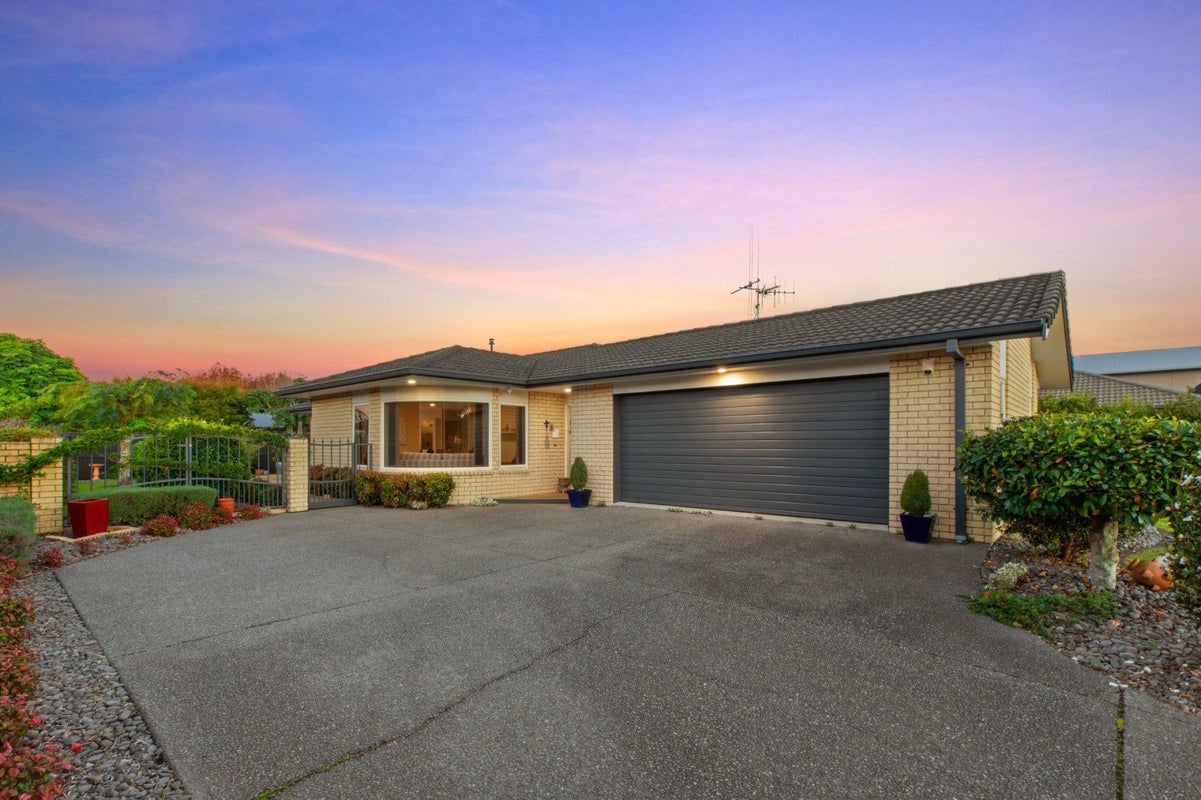 9 Saint Kilda Place, Papamoa Beach, Papamoa - Carousel 1