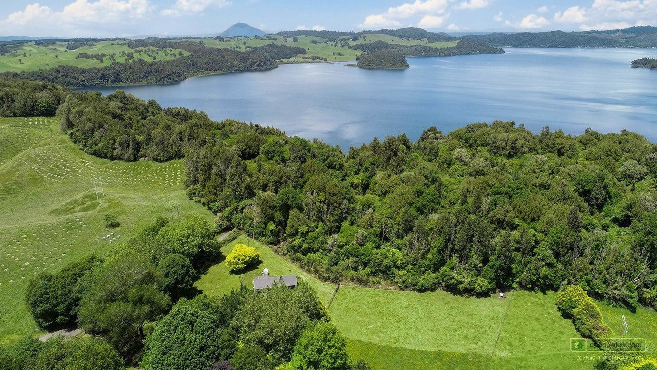 21A Hamilton Road, Rotorua - Carousel 1