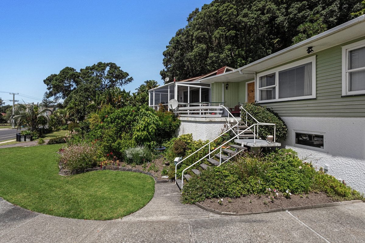 138 Pohutukawa Avenue, Ohope, Ohope - Carousel 2