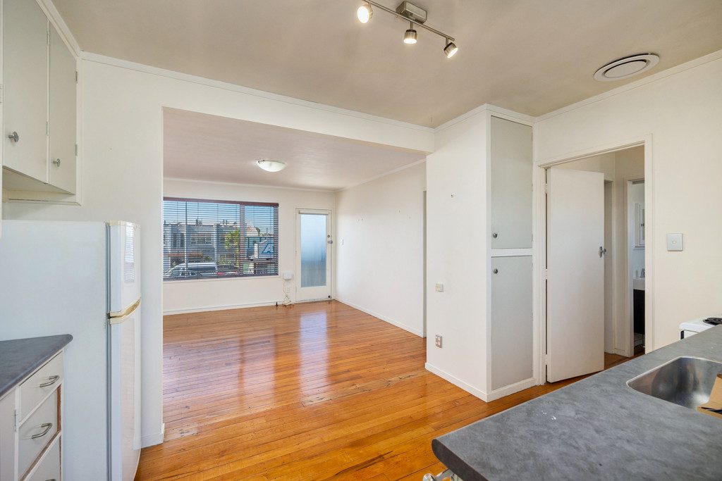4/653 New North Road, St Lukes, Auckland - Carousel 1