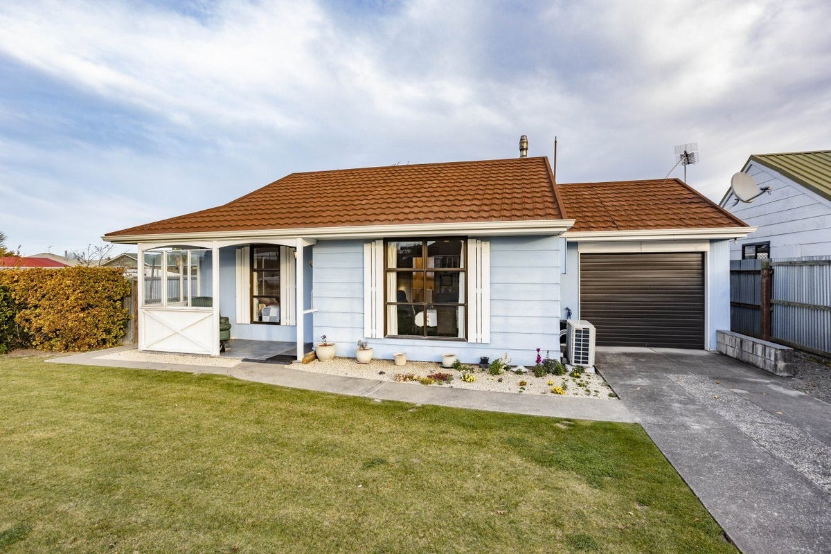 4 Amberley Beach Road, Amberley, Amberley - Carousel 1