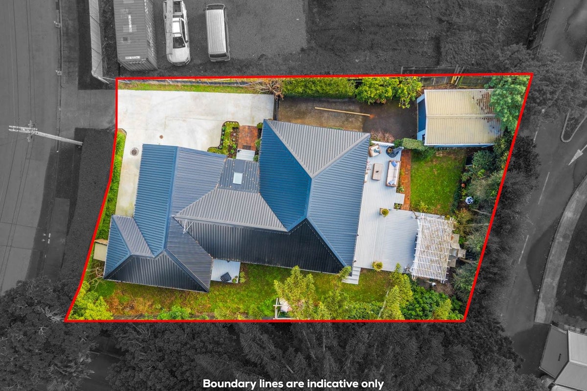 11 Alamein Road, Panmure, Auckland - Carousel 2