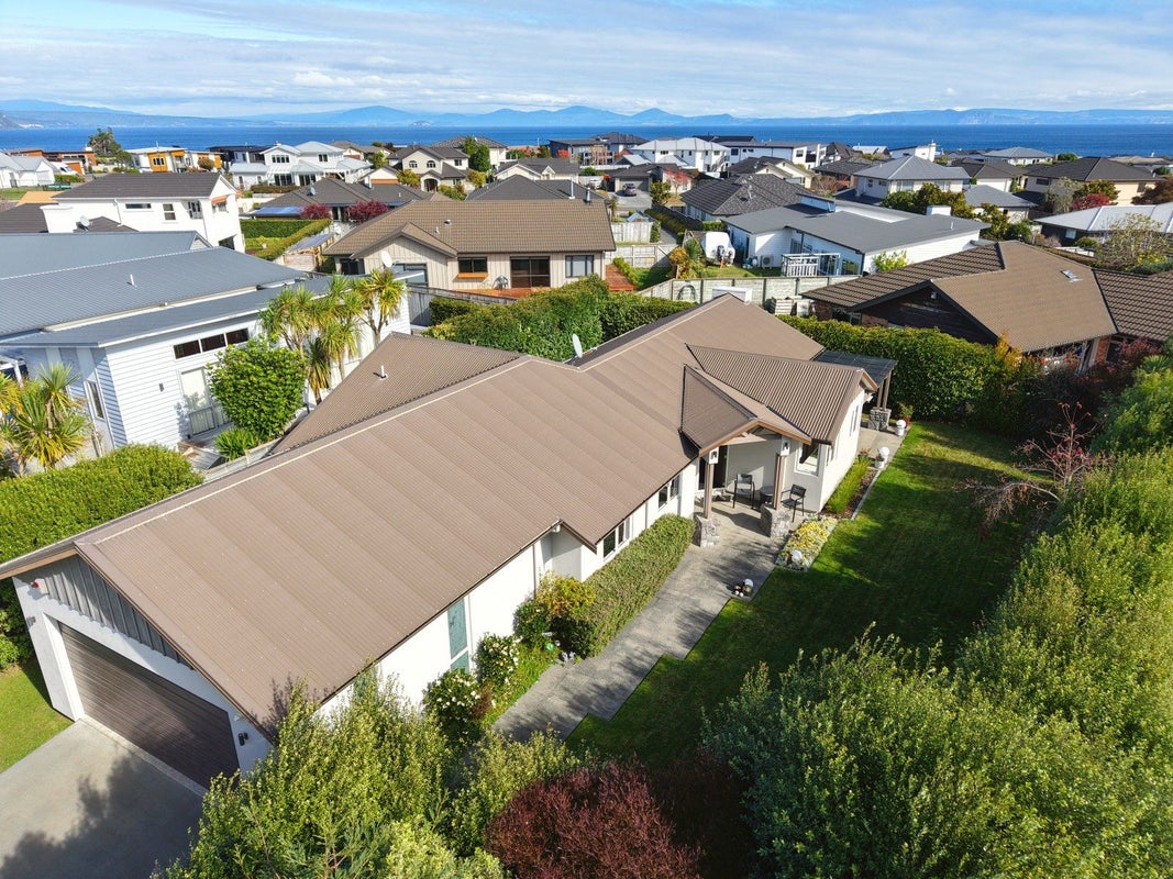 142 Victory Drive, Wharewaka, Taupo - Carousel 1