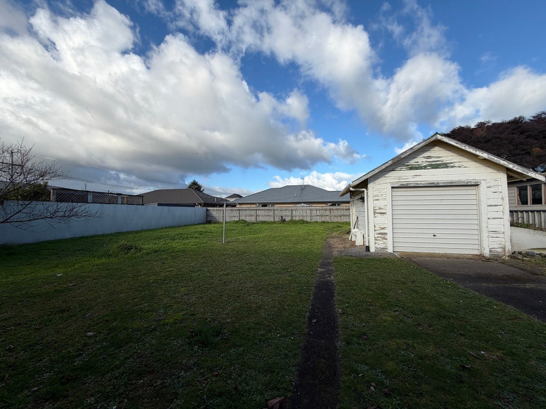176 Winchester Street, Levin, Levin - Carousel 11