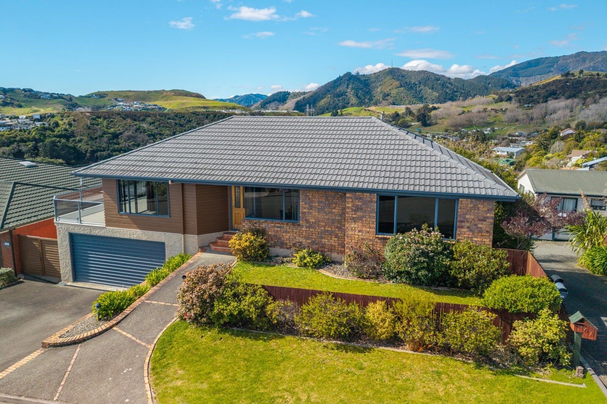 6 Calamaras Street, Enner Glynn, Nelson - Carousel 1
