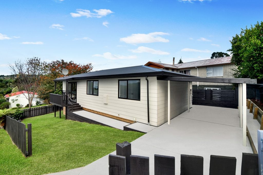 39A Egmont Street, Ohauiti, Tauranga - Carousel 1