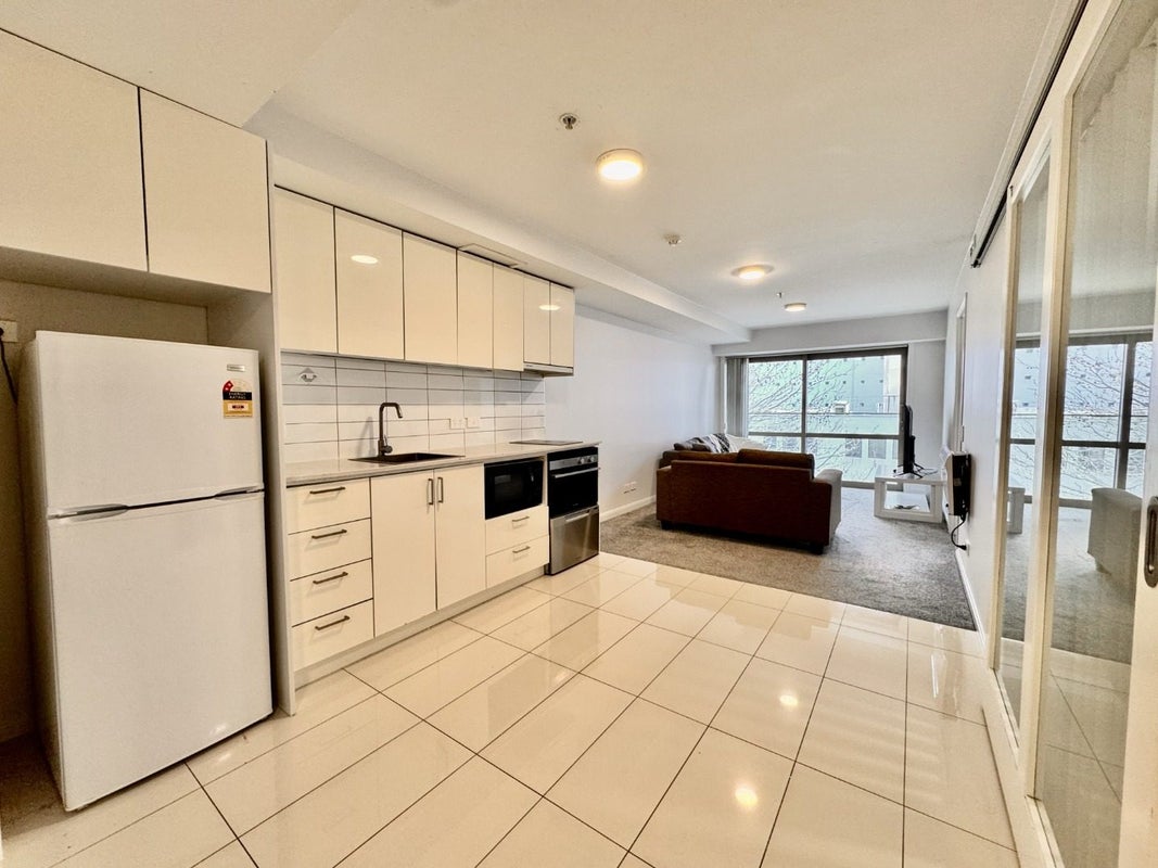 402/168 Hobson Street, Auckland Central, Auckland - Carousel 2