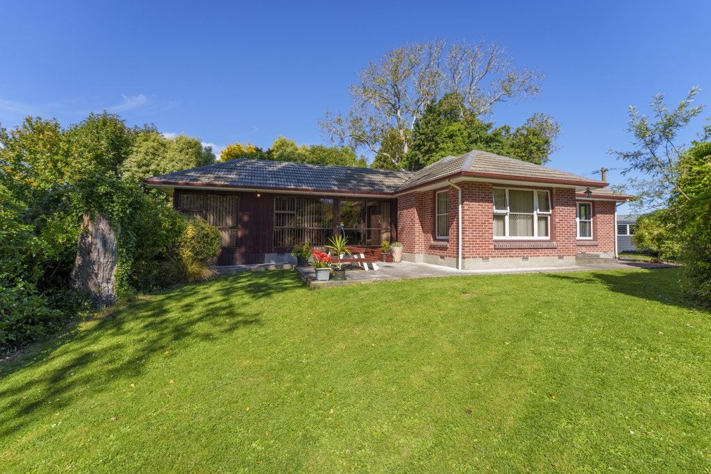 85 Avonhead Road, Avonhead, Christchurch - Carousel 2