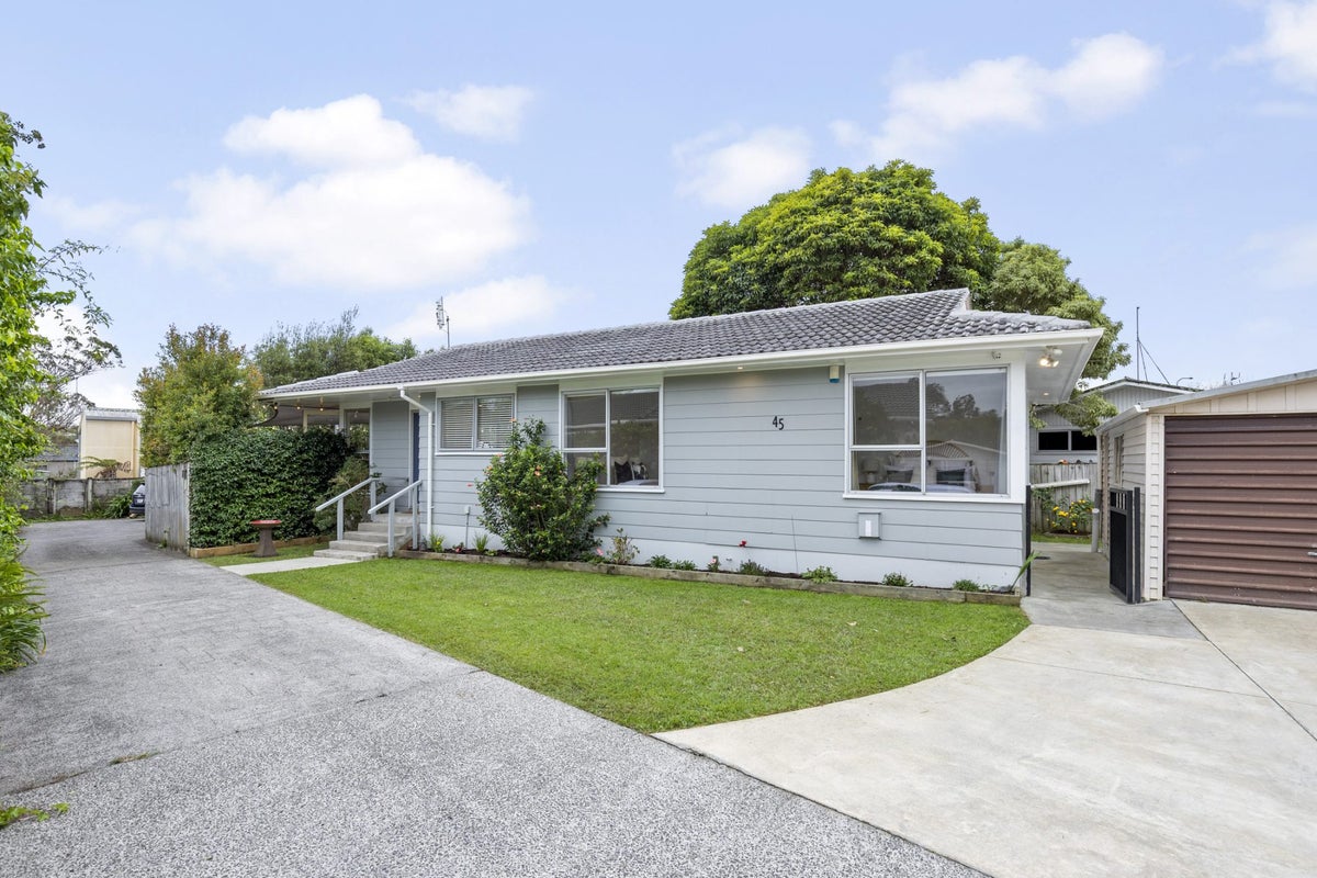 1/45 Hope Farm Avenue, Pakuranga Heights, Auckland - Carousel 1