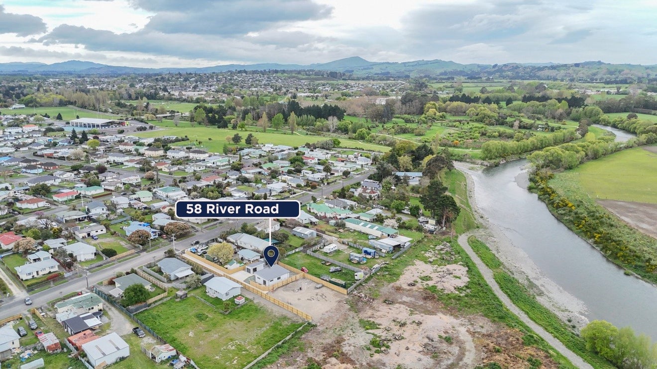 58 River Road, Masterton, Masterton - Carousel 21