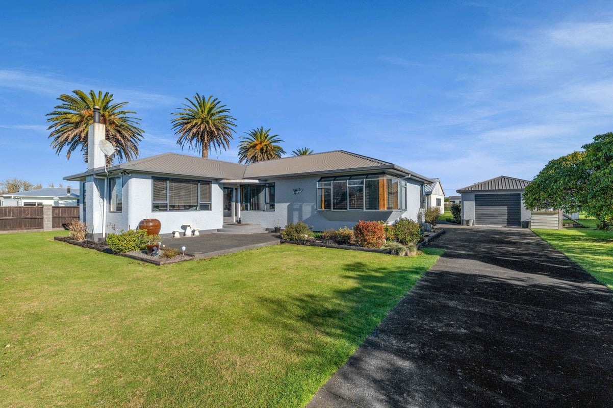 9 Burke Street, ELTHAM, Eltham - Carousel 1