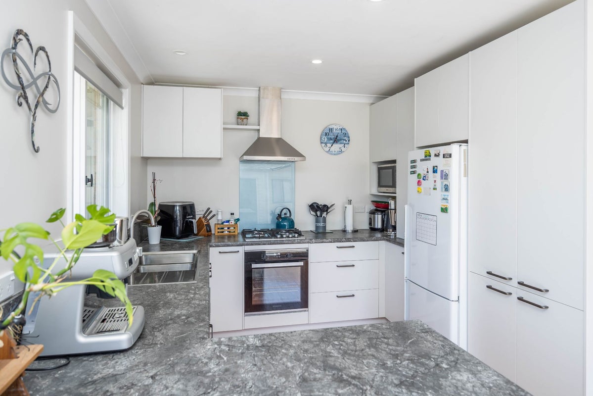 58A Whitmore Street, Kihikihi, Te Awamutu - Carousel 2