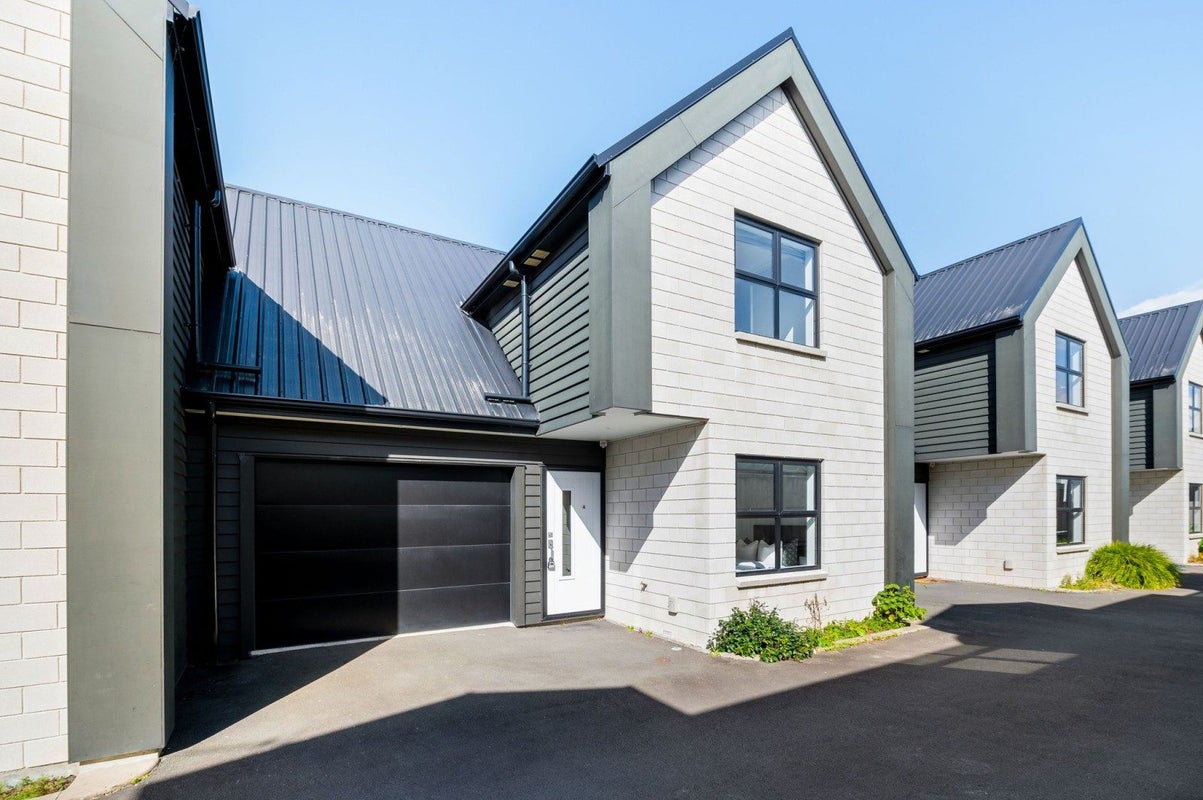 4/27 Seddon Road, Frankton, Hamilton - Carousel 1